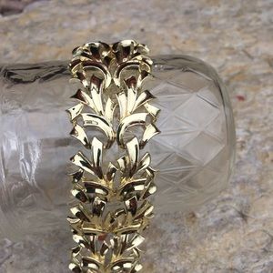Coro Gold Tone Vintage Bracelet